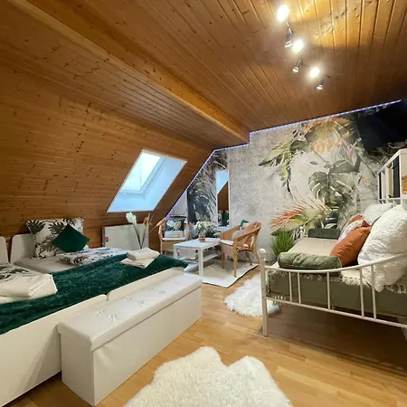 Barbarosa 6 Koenigstaedten Opel-airport-messe Naehe شقة روزلسهايم