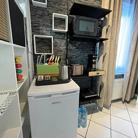 Apartment Barbarosa 6 Koenigstaedten Opel-airport-messe Naehe Ruesselsheim