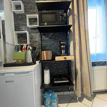 Apartment Barbarosa 6 Koenigstaedten Opel-airport-messe Naehe Ruesselsheim