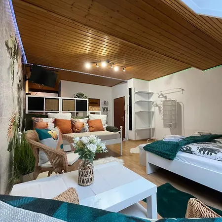 Barbarosa 6 Koenigstaedten Opel-airport-messe Naehe