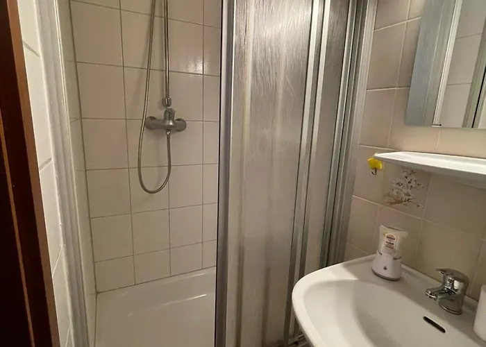 Apartmán Barbarosa 6 Koenigstaedten Opel-airport-messe Naehe