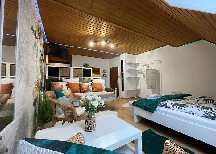 Barbarosa 6 Koenigstaedten Opel-airport-messe Naehe